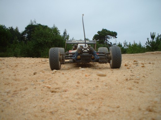 Team Associated RC18B
