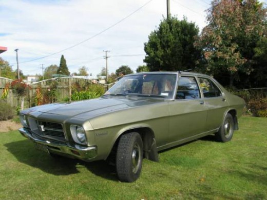 An old Holden Kingswood like John's Dad's.