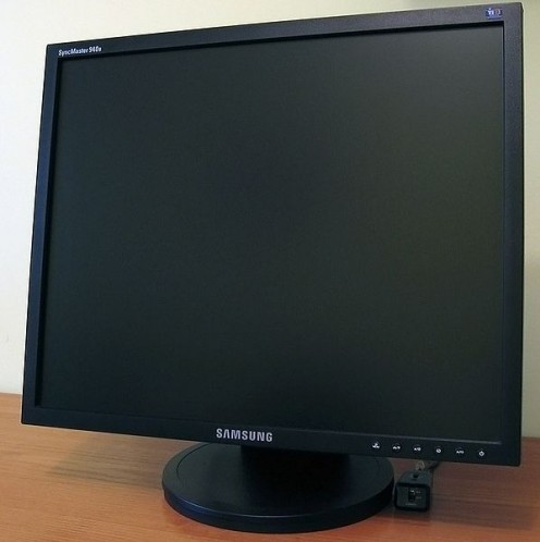 A nice Samsung monitor