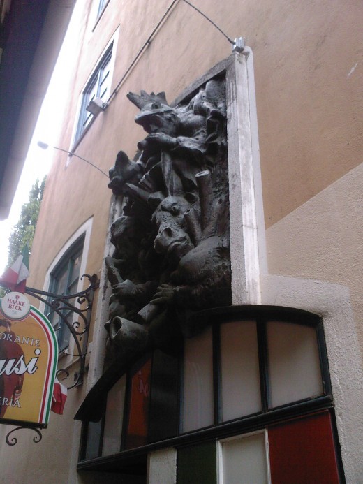 The Bremen street musicians!