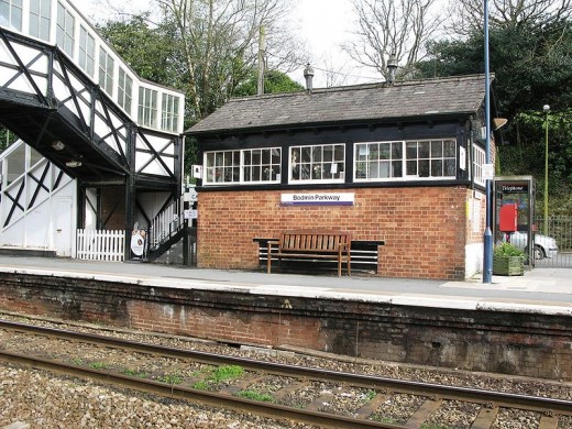 Bodmin Parkway Railway Station, Cornwall: Signal Box Cafe.  