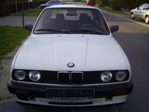 E30 BMW notice the grill and headlight placement.