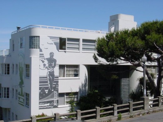 Famous Deco Builing