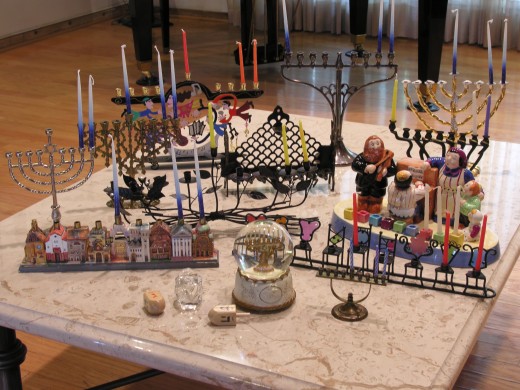 There are several different types of menorahs!