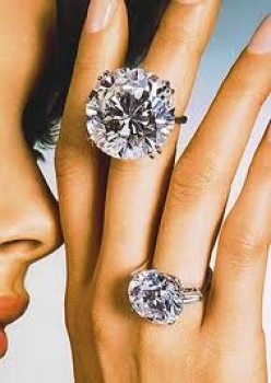 Right hand diamond rings for women... or men, if that's your thing...