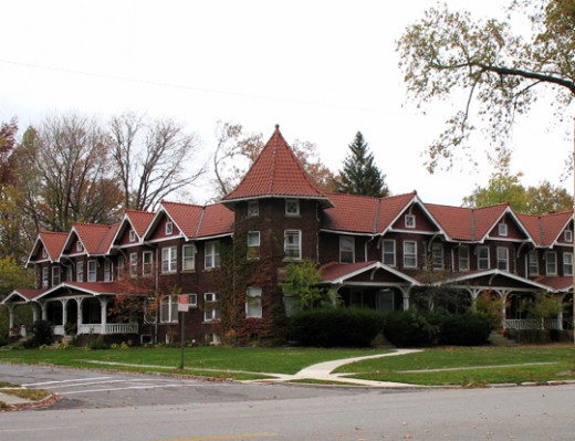 Lakewood offers multi-family dwellings as well