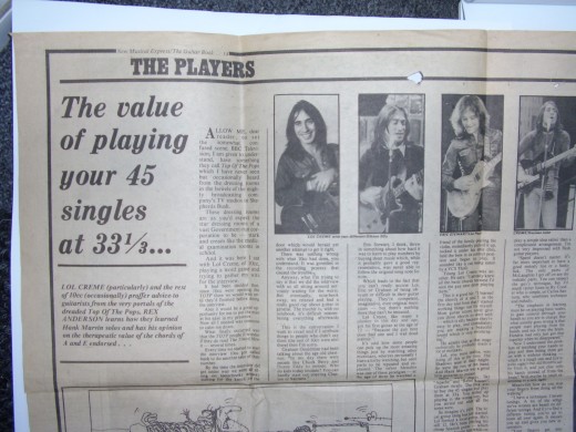 1974 new musical express article on learning the guitar. Lol creme explained how they'd play a single at 33 instead of 45 rpm to work out the solo!