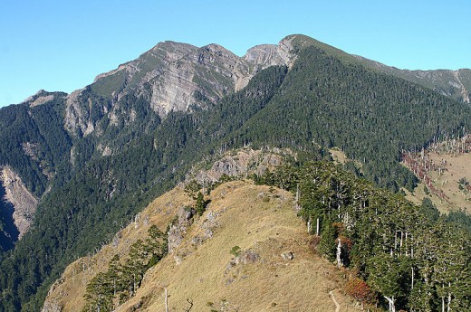 Hsuehshan (Snow Mountain).