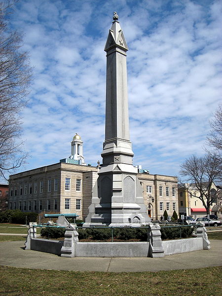 Civil War Monument and Town Hall