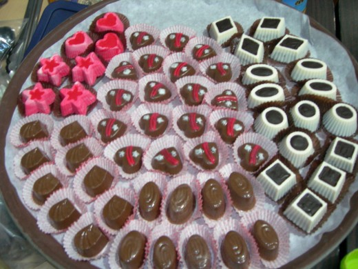 molded sugar-free dark chocolate candies