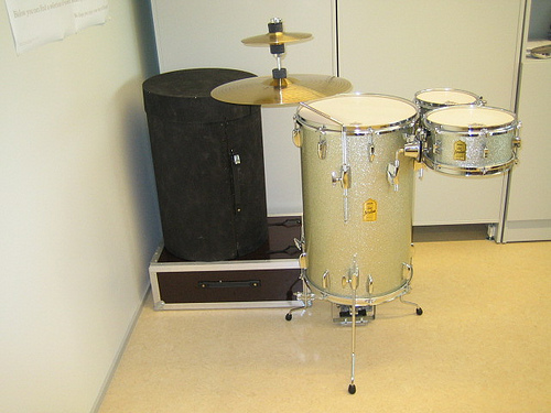 The Yamaha Club Jordan Cocktail Drum System has a great sound quality and is small enough to fit into the corner of most rooms- perfect for house party gigs.