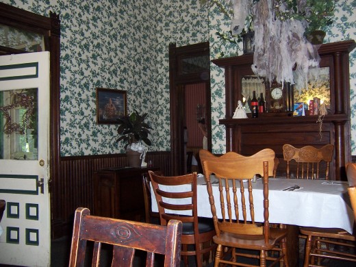 (c)Copyright KCC Big Country - Inside Catfish Plantation
