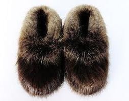 My friend gave me a pair of fur slippers just like these and I loved how they kept my feet warm.