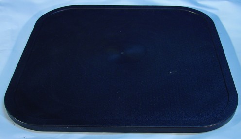 Comes with a hard rubber floor mat