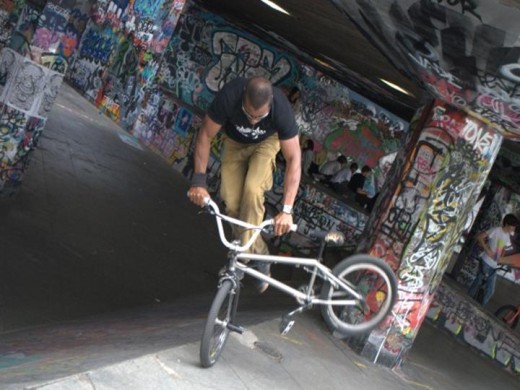 South Bank bike stunts