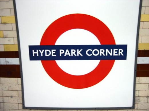 Hyde Park Corner station sign