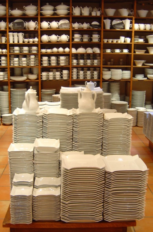 Buy porcelain by the kilo!