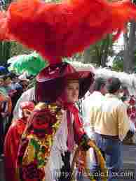 Tenancingo gets under way