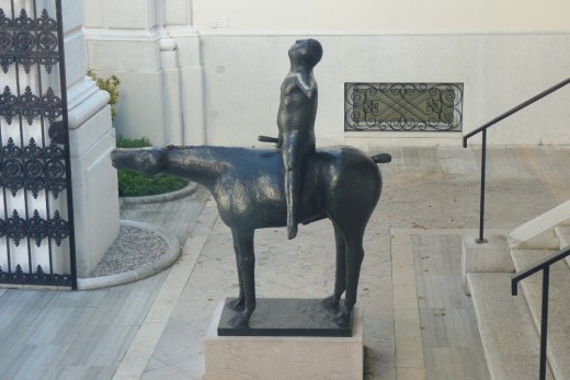 One of Peggy's favorite bronze sculptures in the Peggy Guggenheim Collection.