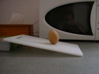 A very, very difficult egg balance. But obviously - not impossible. In Chapter 8 of our book.