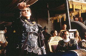 Commodus decides