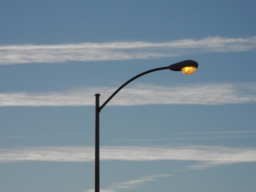 Chemtrail lines morph rather quickly into much larger cloud structures.