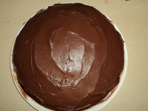 Finish Layering on the Chocolate Frosting