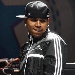 Chris Brown - F.A.M.E. (Album Review)