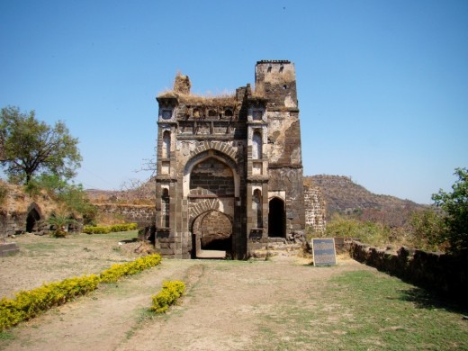 Chini Mahal, a royal prison inside the fort