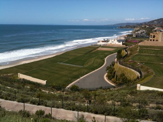 Looks like a field, but look at the lot divisions...