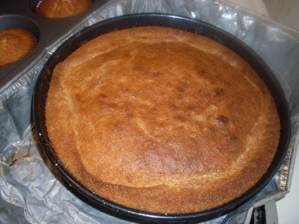 Delicious pound cake, fresh from the oven