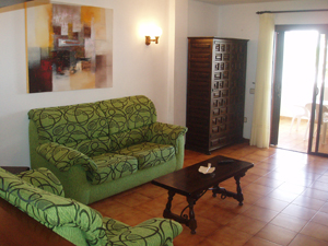 Paloma Beach Apartments lounge