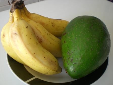 Bananas (or apples) will help ripen your avocados faster, photo from Google images - How to ripen avocados faster
