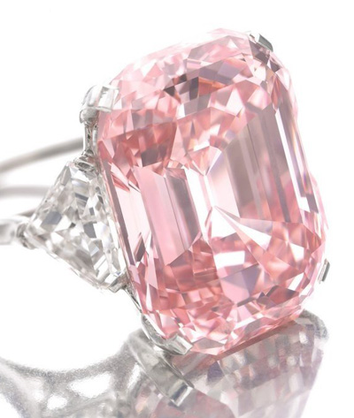 The Graff Pink diamond