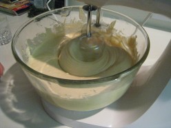 How to Make Banana Cake