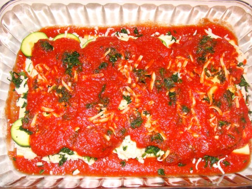 Adding the sauce for the next layer.