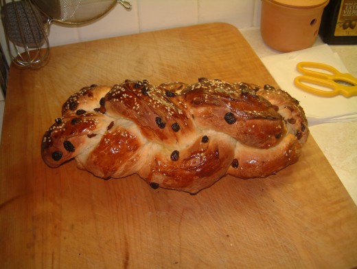 Raisin Bread With a Braided Twist
