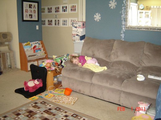 Wide Shot--what is the picture really supposed to be?  An illustration of your living room?  Baby incidenally in the shot?