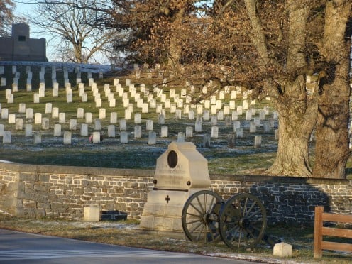 Civil War graves in the Gettysburg National Cemetery. 