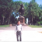 leotsar profile image
