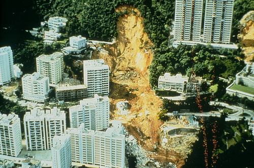 Landslide at Kotewall Road 18 nJune 1972