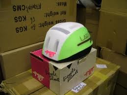 Retro MET helmet