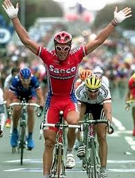 Saeco Cannondale as modelled by 'Super' Mario Cipollini. This was the first team kit I owned as a young cyclist and I wish I still had it!