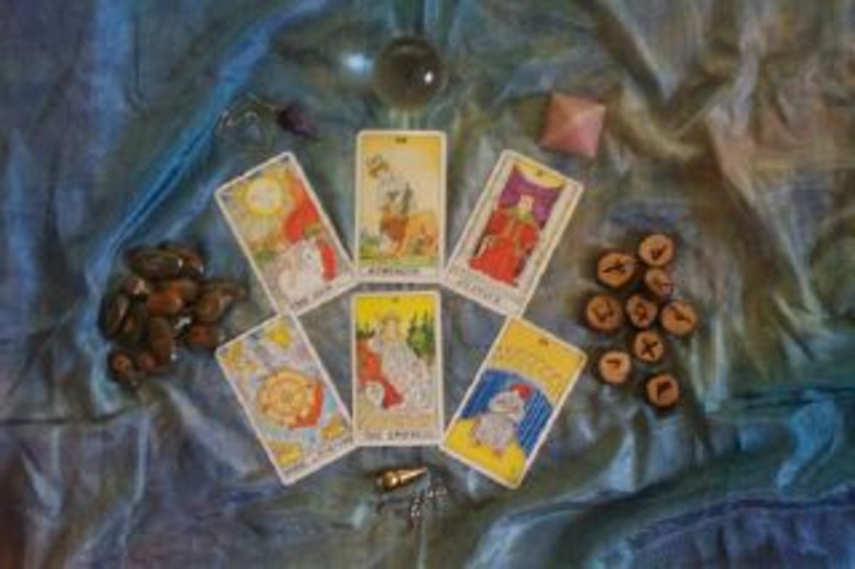 TAROT - Colors and their Meanings and Significance in the TAROT