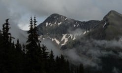 Attractions and Jobs in Cherry Hills Village - Wealth in Natural Aggregates and Energy