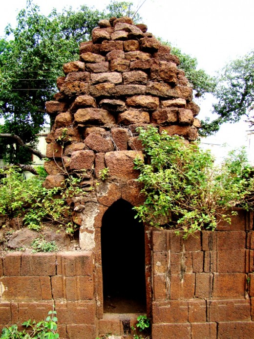 An uinfinished/destroyed abandoned temple at Khandra : close up --  no idol is there inside