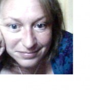 Lynn Ella profile image