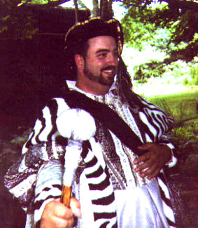 Here I am at my counsin's wedding. He had a medieval theme, and with a last name like Henry, how could I not arrive as King Henry VIII?