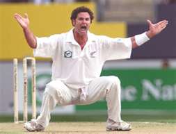 Chris Cairns almost begging for a wicket.