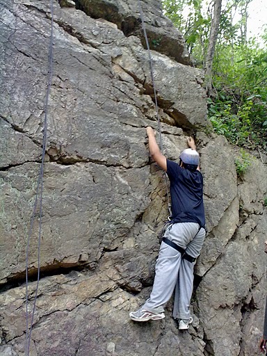 Rock climbing in Rishikesh